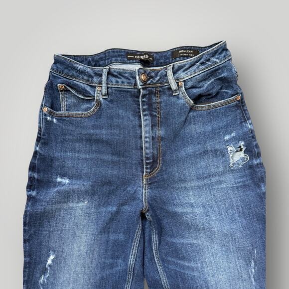 GUESS Women’s Mom Jeans Tapered High Blue Distressed Size 30 Eco Jeanologia - Picture 3 of 10